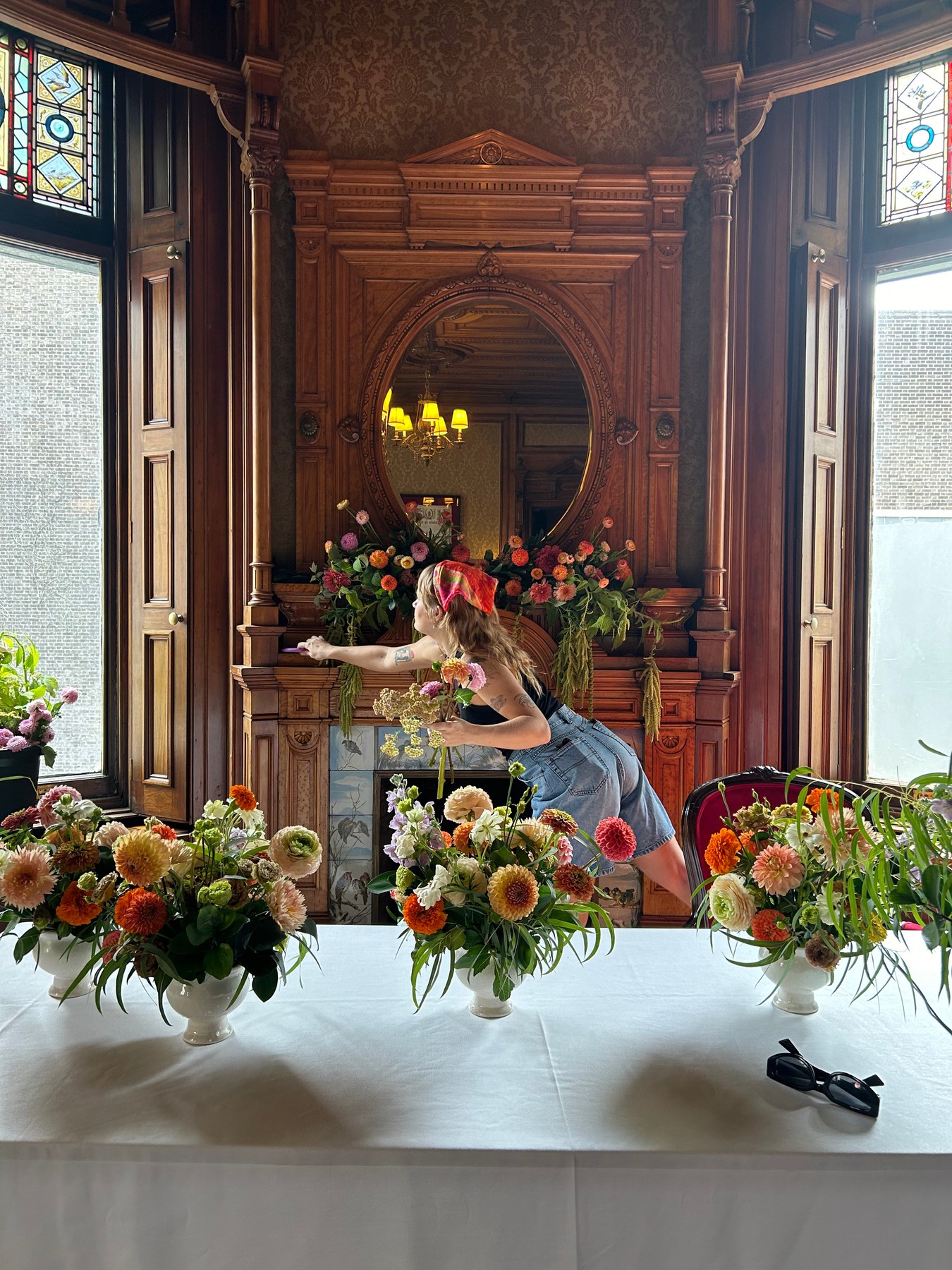Holly Creates hand-tied arrangement
